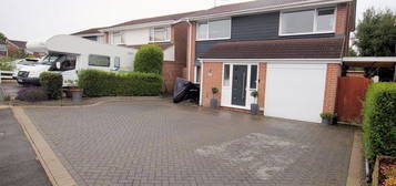 5 bed detached house for sale