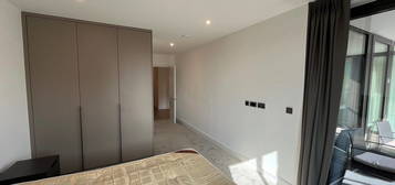 Flat to rent in Rosewood Building, Shoreditch Exchange, London E2