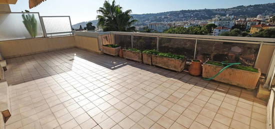 NICE - PROCHE CIMEZ / AVE DE VALROSE - APPARTEMENT D'EXCEPTION AVEC VUE PANORAMIQUE