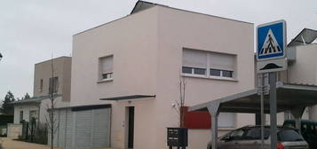 Maison F4