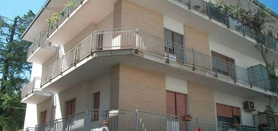 Appartamento a Lanciano, 5 locali