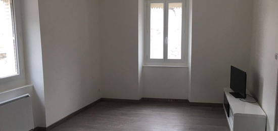 Appartement t1 centre foix