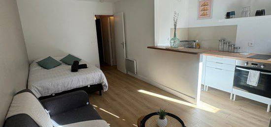 Appartement 30 m², la Timone contrat 9 mois