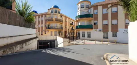 Piso en Residencial Triana-Barrio Alto-H&#xED;jar