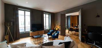 Appartement  à vendre, 6 pièces, 4 chambres, 206 m²