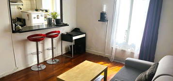 Studio  à vendre, 1 pièce, 32 m², Étage 4/5