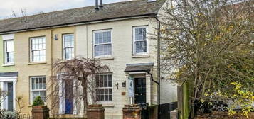 5 bedroom terraced house