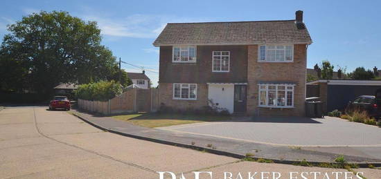 4 bed detached house for sale