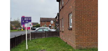 Studio for sale in Wheelwright Close, Bushey WD23