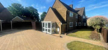 3 bedroom semi-detached house