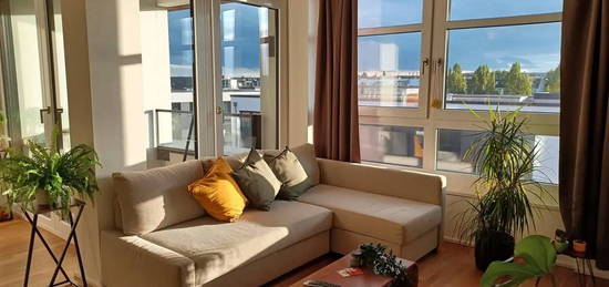 Exklusive Wohnung mit 2 Zimmern und Balkon