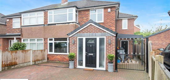 4 bedroom semi-detached house