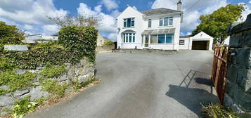 4 bed detached house for sale