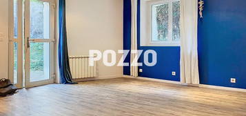 LOCATION d'un appartement de 2 pièces (54 m²) à DEAUVILLE