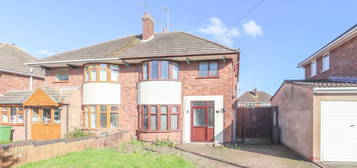 3 bed semi-detached house for sale