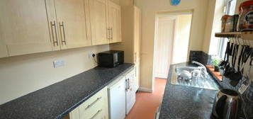 4 bedroom terraced house