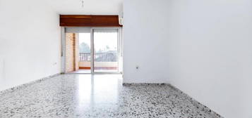 Piso en venta en Pintor Velazquez, 1, Peligros