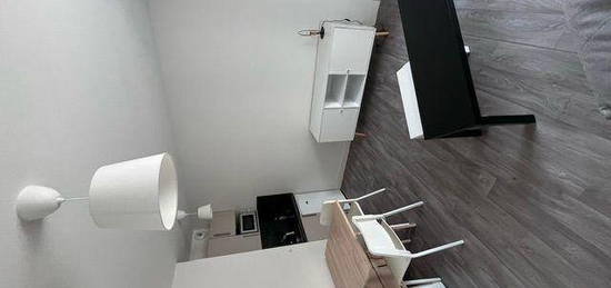 Location appartement 1 pièce 23 m²