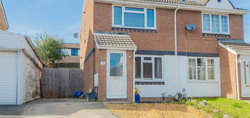 2 bedroom semi-detached house for sale