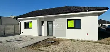 NOVOSTAVBA 4 izbového RD, pozemok 479 m2, TEPELNÉ ČERPADLO, Špačince