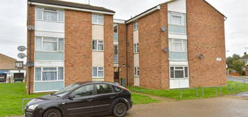 2 bedroom ground floor flat for sale