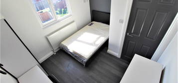 Room to rent in Coronation Road, Coventry CV1