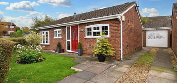 2 bed semi-detached bungalow for sale