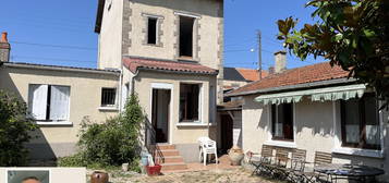 Maison de ville 2 étages à vendre, 5 pièces, 3 chambres, 78 m²