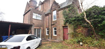 Flat to rent in Cliff Terrace Road, Wemyss Bay PA18