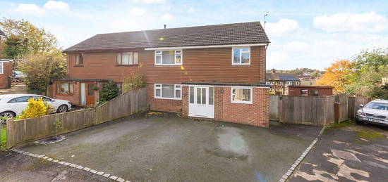 4 bed semi-detached house for sale