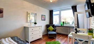 Fully Furnished - Apartment for Singles near Candidplatz - Peaceful and Ready to Move In!