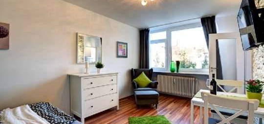 Fully Furnished - Apartment for Singles near Candidplatz - Peaceful and Ready to Move In!