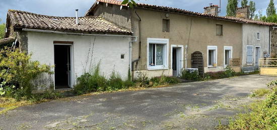 Maison de village  à vendre, 3 pièces, 2 chambres, 65 m²