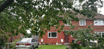 4 bedroom semi-detached house