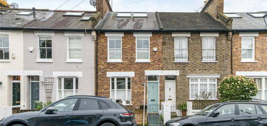 4 bedroom terraced house for sale