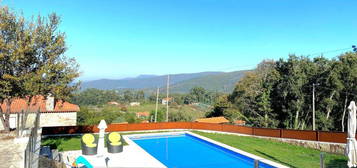 Moradia T4 c/ piscina em Venade, Caminha