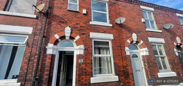 2 bedroom terraced house