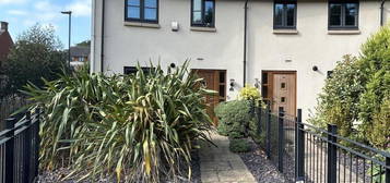 2 bed end terrace house for sale