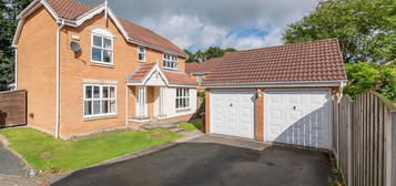 4 bed detached house for sale