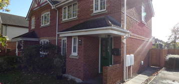 3 bed end terrace house to rent