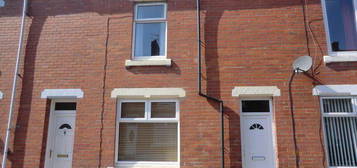 2 bedroom terraced house