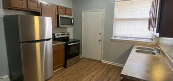 3 N Keeler Ave APT 204, Chicago, IL 60624