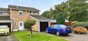 3 bedroom semi-detached house