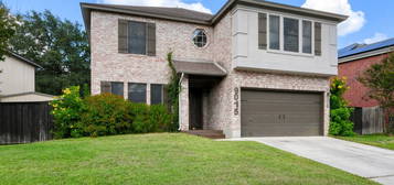 9015 Limestone Hl, San Antonio, TX 78254