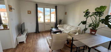 Appartement 4 pièces 53 m² - Rénové - Vente tout équipé et meublé possible