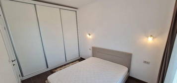 De inchiriat apartament cu 2 camere, Calea Calarasilor