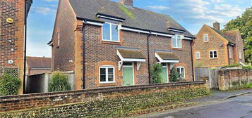 2 bedroom semi-detached house for sale