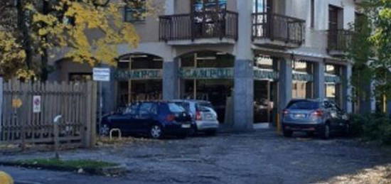 Quadrilocale all'asta in via Lecco