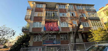 POİNT'DEN YENİMAHALLE DERYA SOKAKDA ARAKAT 3+1 KİRALIK DAİRE