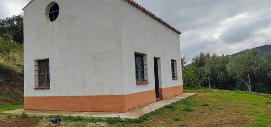 Finca rústica en venta en Yunquera